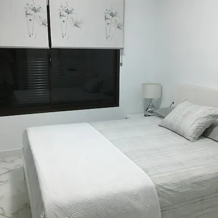 Edificio Albatros Apartment Radazul