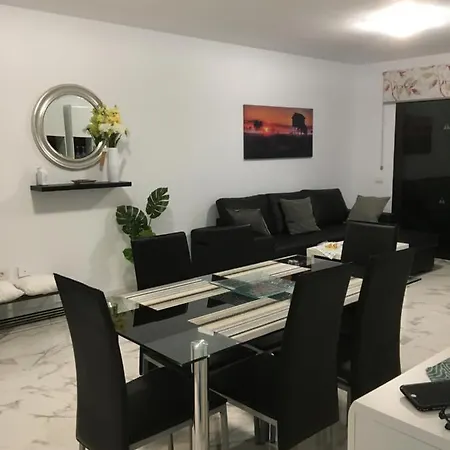 Edificio Albatros Apartment
