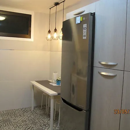 Edificio Albatros Apartment *